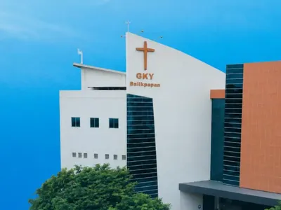 Gedung Gereja Tampak Depan